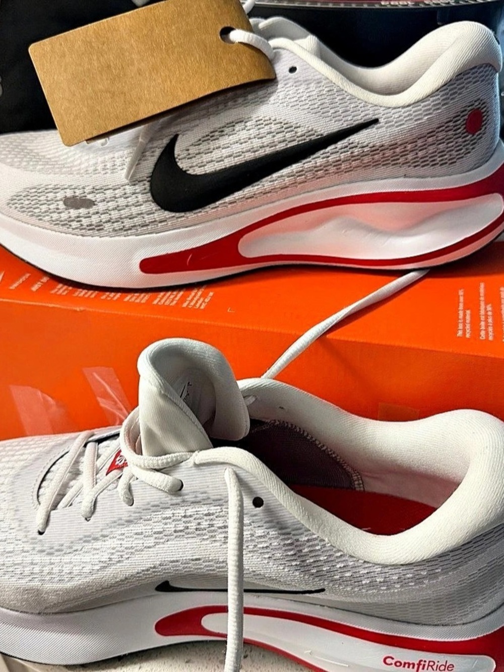 Nike Journey Run White Fire Red Cement Grey Black Athletic Shoes White & Red US